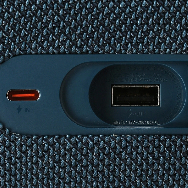 Портативная колонка JBL Charge 5 (синяя)