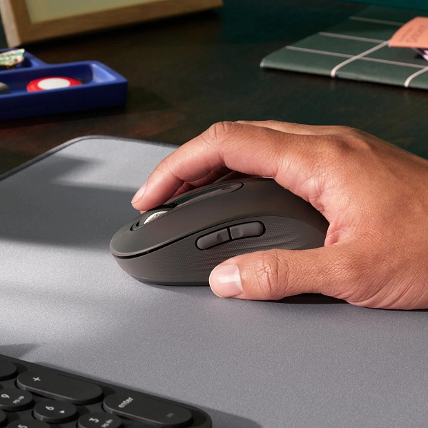 Мышь беспроводная Logitech Signature M650, 910-006390 (черная)